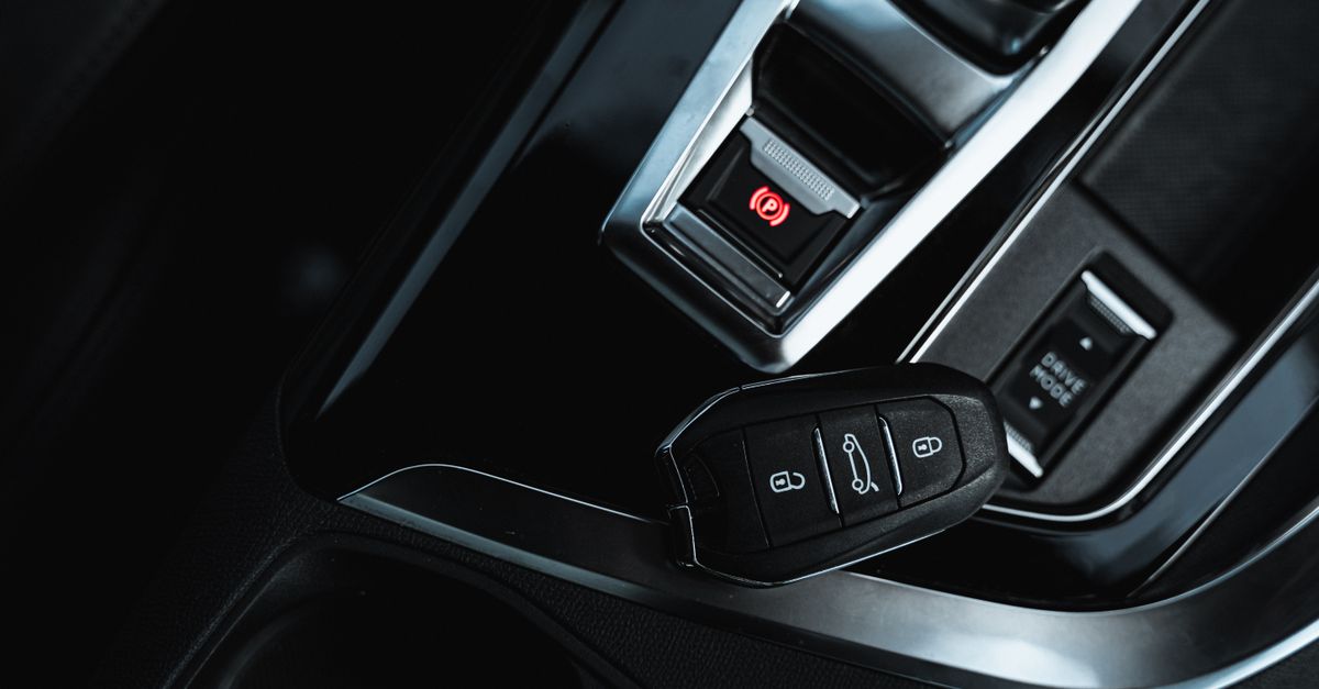 Toyota car key fob — College Point Locksmith